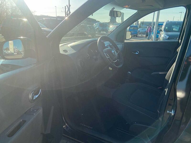 Dacia Dokker Comfort Turbo*MOD21,1.Hand, SHZ, Navi, PDC*