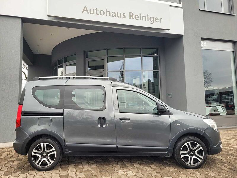 Dacia Dokker Stepway Celebration Turbo*AHK, PDC, NAVI*