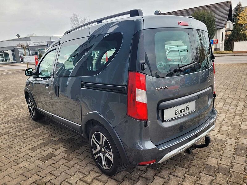Dacia Dokker Stepway Celebration Turbo*AHK, PDC, NAVI*
