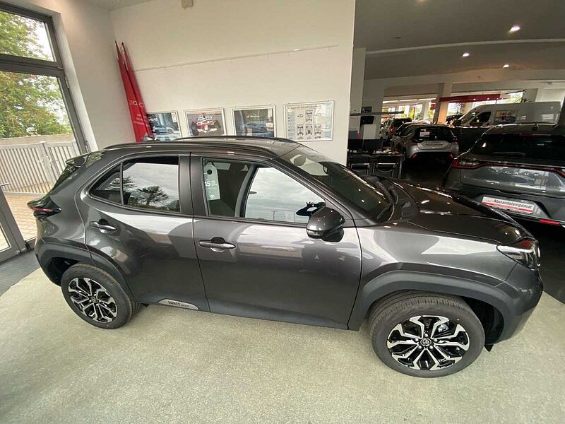 Toyota Yaris Cross Hybrid Teamplay*Safety-, Winter-Paket